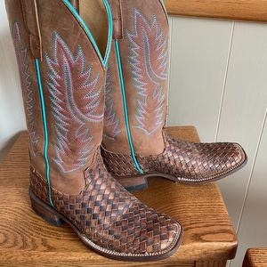 Macie Bean M9092 Size 7 worn once